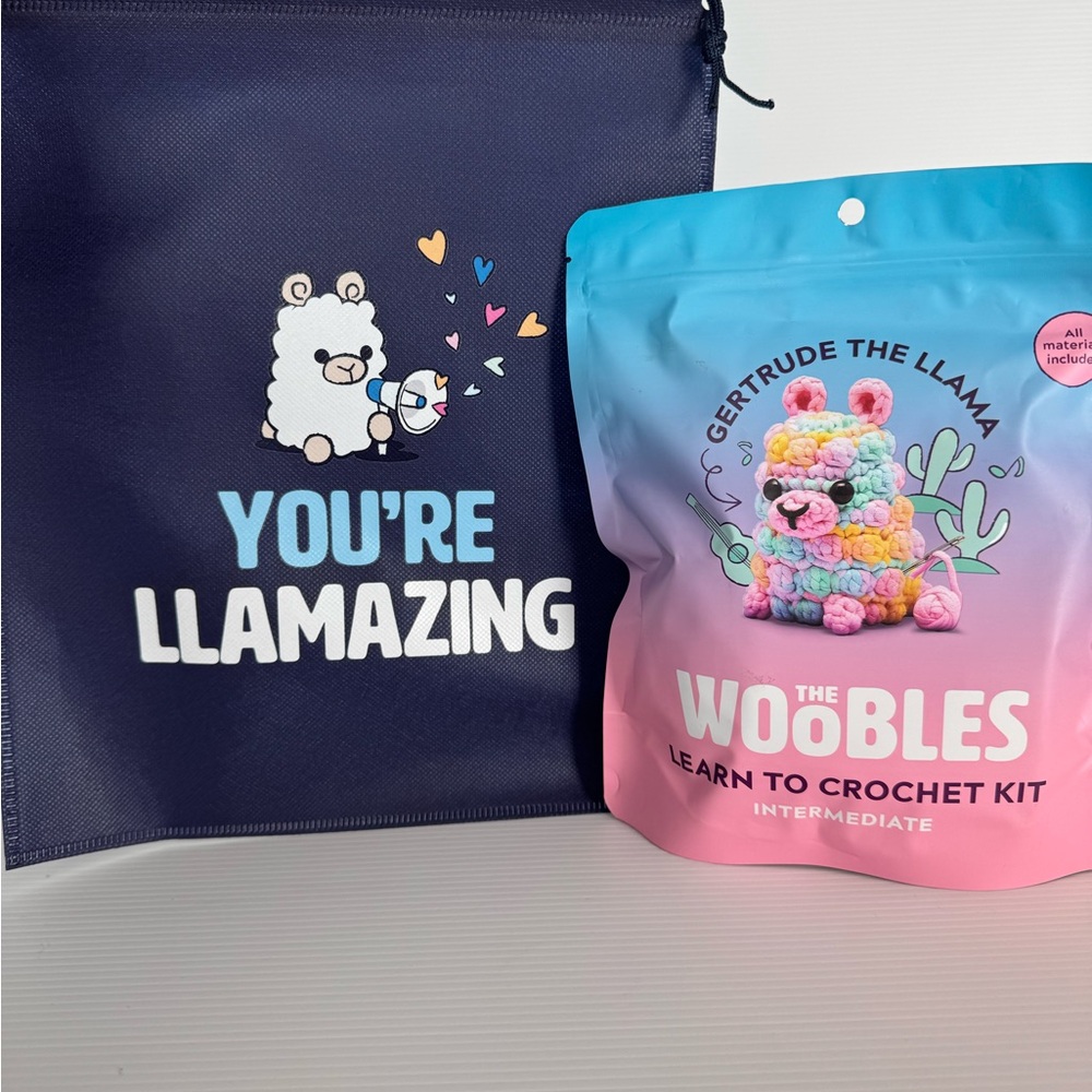 NEW GERTRUDE the LLAMA PASTEL Crochet Kit & an ADORABLE GIFT BAG - The Woobles